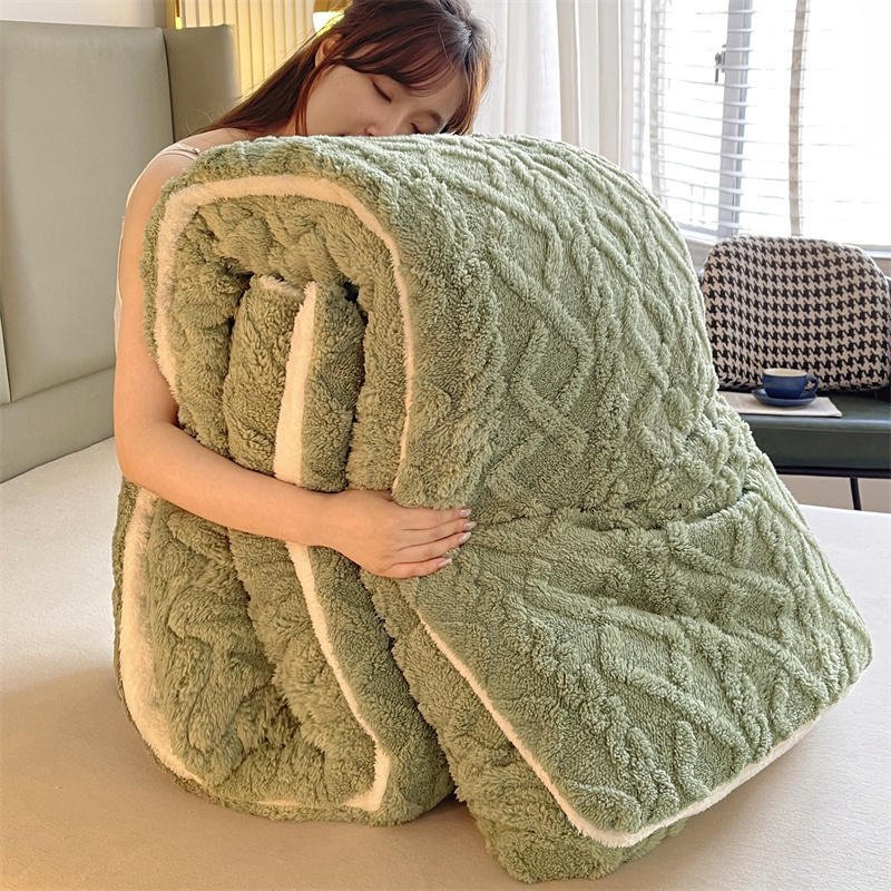 Super Thick Winter Warm Blanket with Artificial Lamb Cashmere for Bed - Casatrail.com