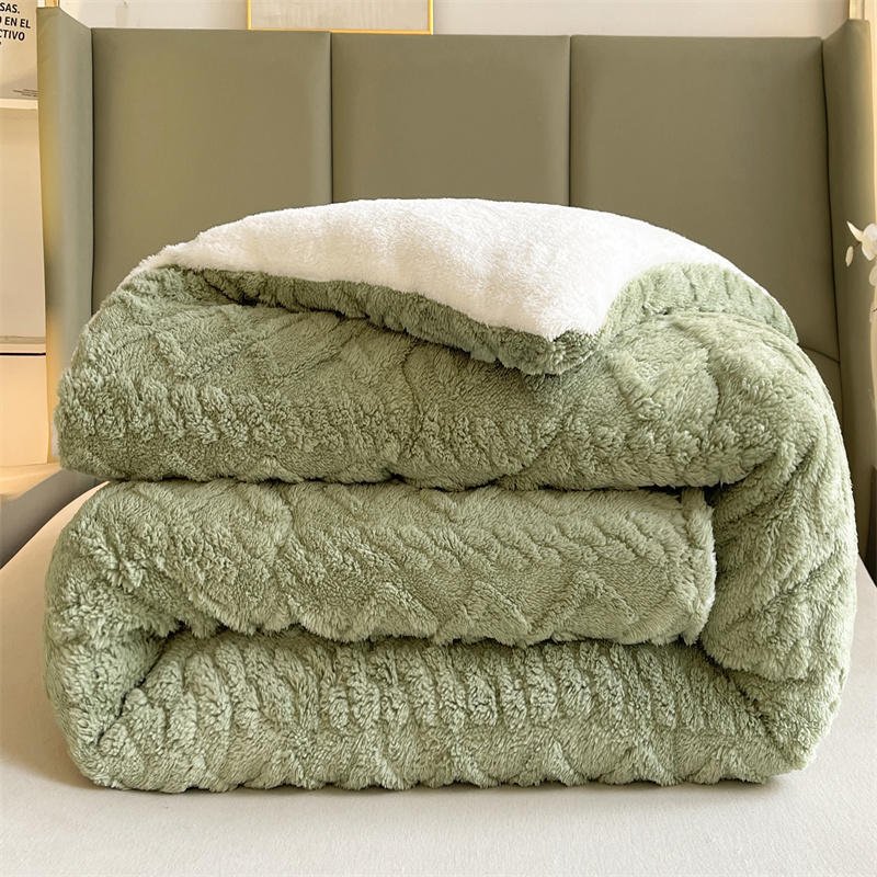 Super Thick Winter Warm Blanket with Artificial Lamb Cashmere for Bed - Casatrail.com