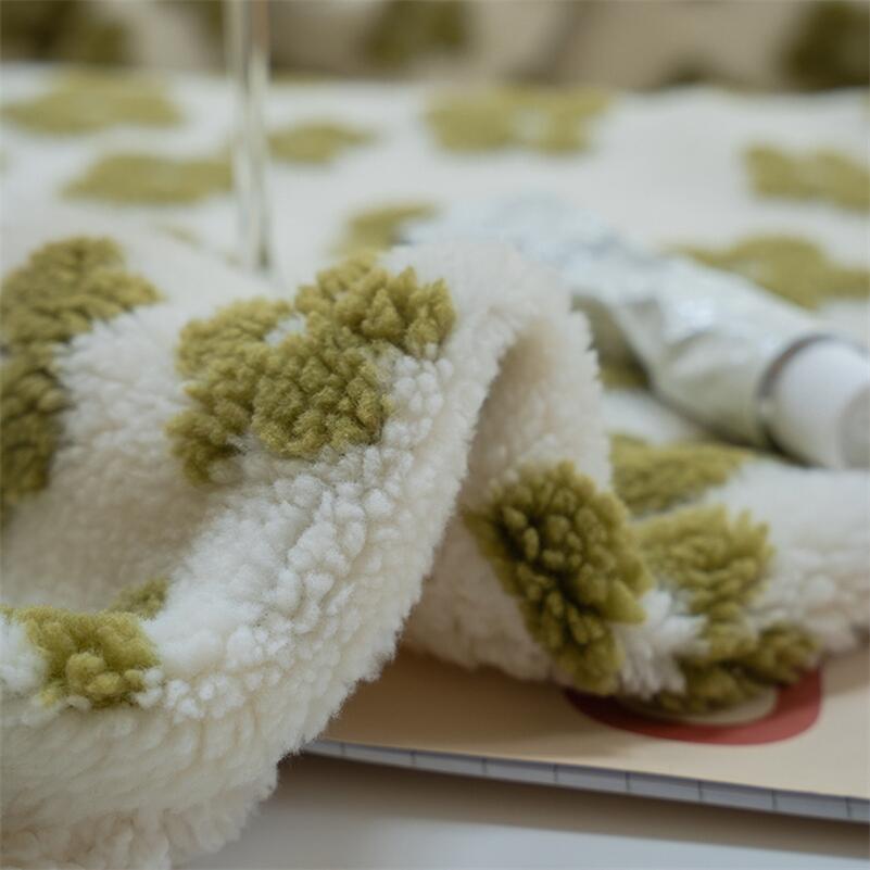 Thickened Flower Pattern Fleece Blanket - Casatrail.com