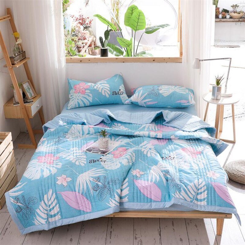 Thin Quilted Blanket for Summer Bedding - Casatrail.com