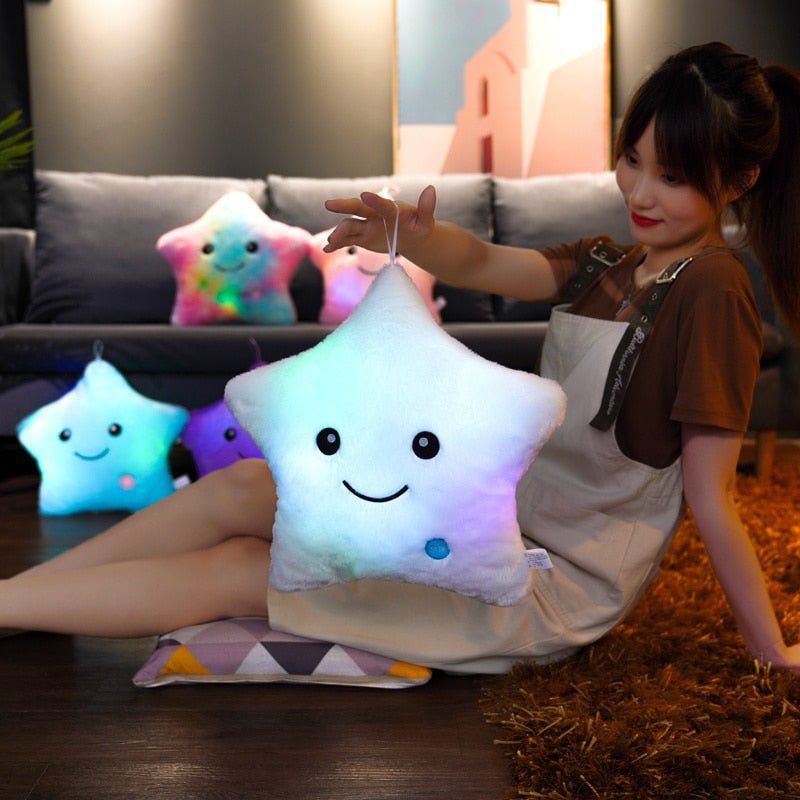 Vibrant LED Star Pillow - Soft and Colorful - Casatrail.com