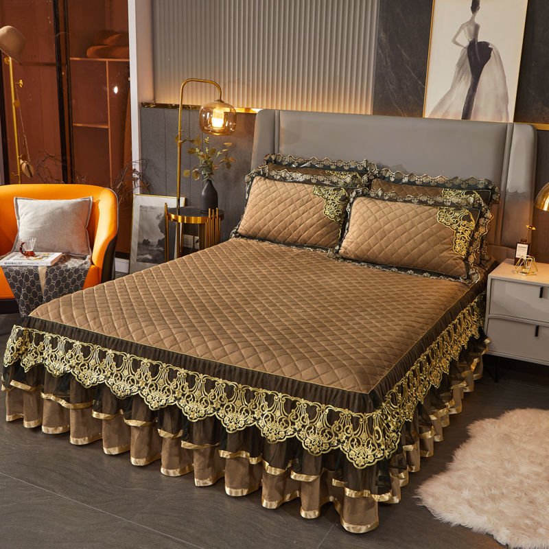 Warm Bedspread on The Bed with Thickened Crystal Velvet Lace Bed Skirt for King Queen Size Embroidery Bed Cover - Casatrail.com