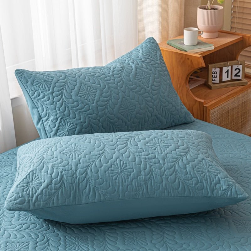 Waterproof Quilted Pillowcase - Solid Color - Casatrail.com