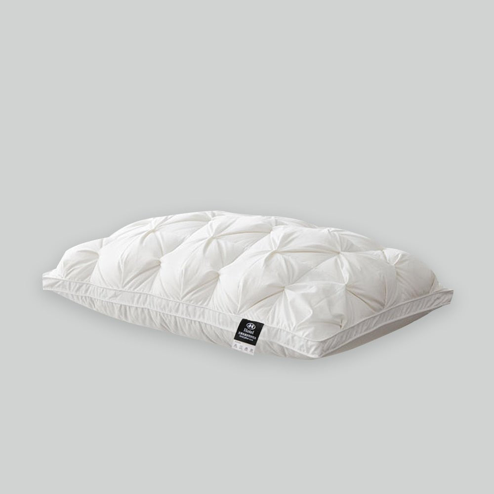 White Goose Down Pillow - 100% Cotton Bedding - Casatrail.com