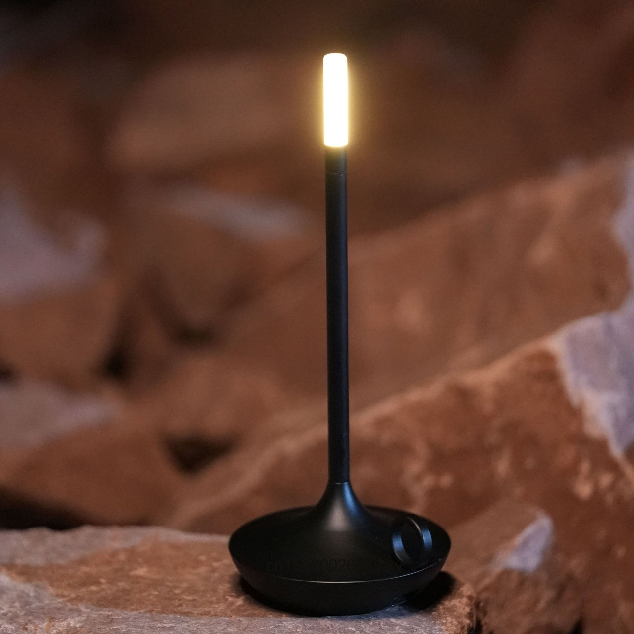 Wireless Rechargeable Table Lamp with USB - C - Casatrail.com