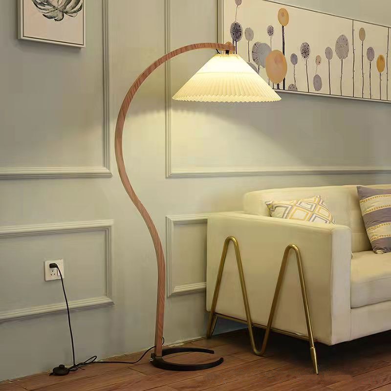 Solid Wood LED Floor Lamp for Stylish Indoor Lighting